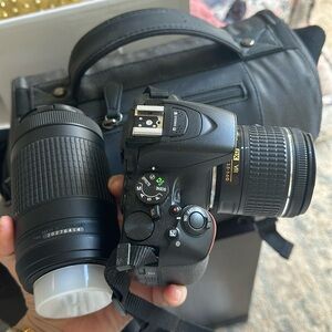 Nikon d5600 like new